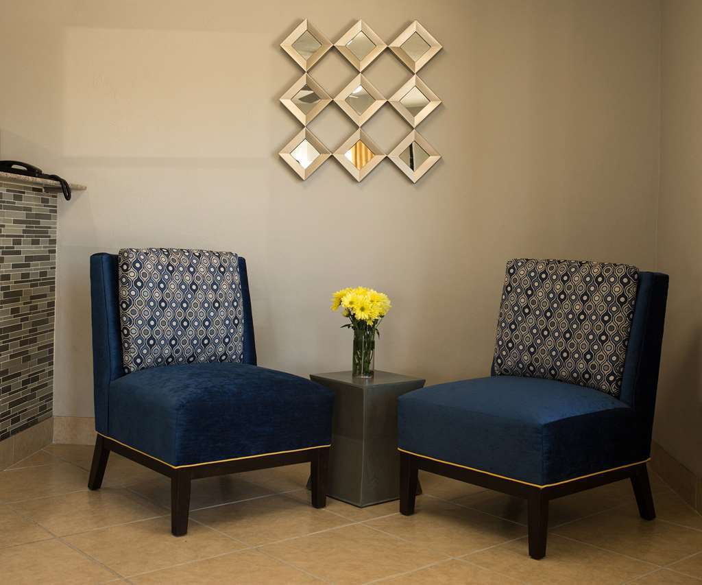 Americas Best Value Inn - Монровілл Інтер'єр фото
