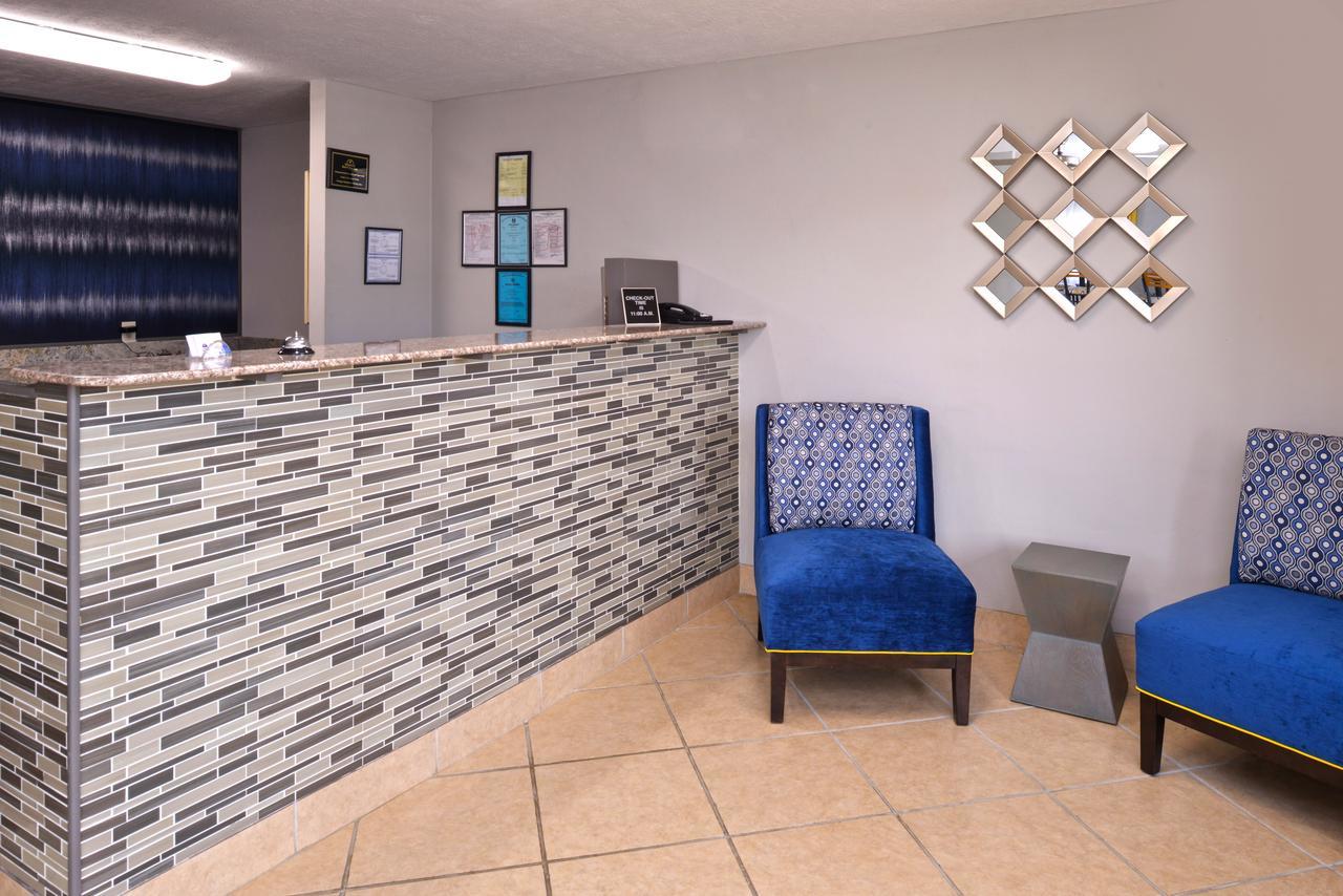 Americas Best Value Inn - Монровілл Екстер'єр фото